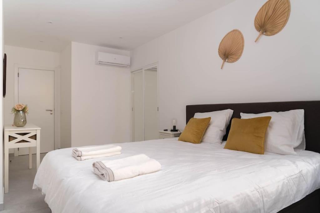 Carvoeiro Roof Top Apartment, Next To The Beach! Carvoeiro (Lagoa) Exterior photo