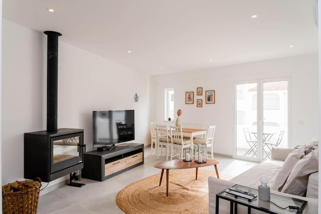 Carvoeiro Roof Top Apartment, Next To The Beach! Carvoeiro (Lagoa) Exterior photo