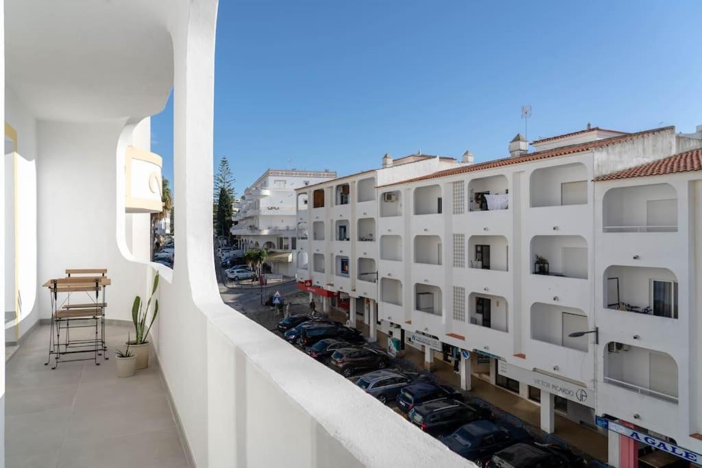 Carvoeiro Roof Top Apartment, Next To The Beach! Carvoeiro (Lagoa) Exterior photo